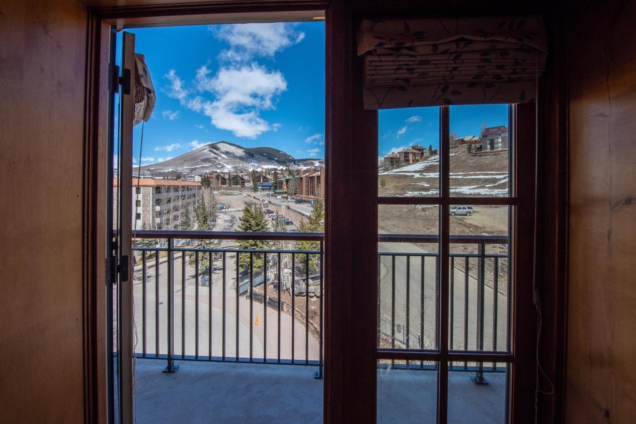 Two Bedroom Condo With Balcony Over Mountaineer Square - Just Steps From The Slopes! Condo Crested Butte Exterior foto